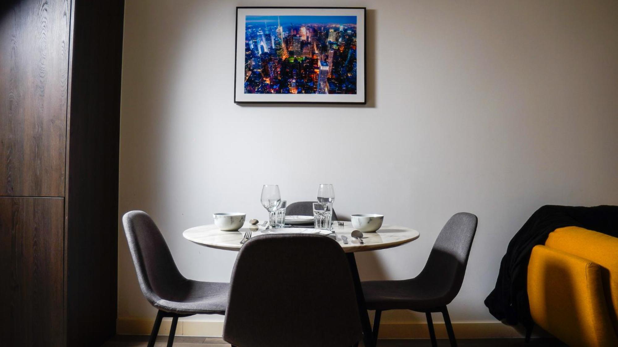 Manchester City Centre Apt With Balcony & Free Parking - Including Free 1-Hour Late Check-Out For Bookings On The 29Th 31St May, Justeat Voucher For 2-Night Stays Minimum! Bagian luar foto